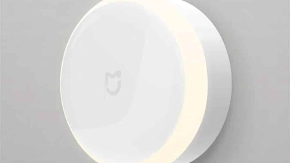 Xiaomi Releases a Dirt Cheap Motion Sensing Nightlamp