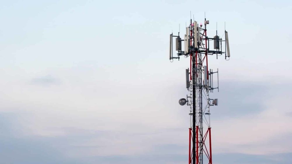 Govt Gets $450 Million from Two Telcos for Renewal of GSM Licenses
