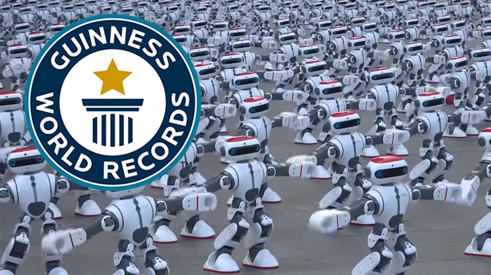 These 1069 Robots Just Broke a Guinness World Record