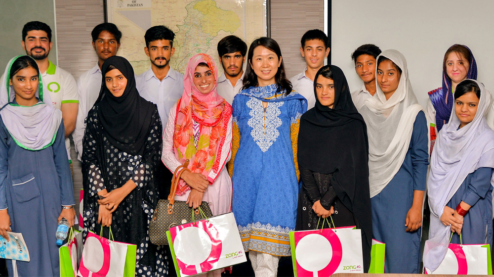 Zong Invites Underprivileged Students to its Headquarters
