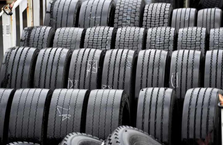 Tyre Smuggle | ProPakistani