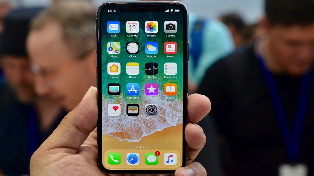 Apple iPhone X in Hand