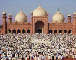 eid-ul-adha prayers lahore