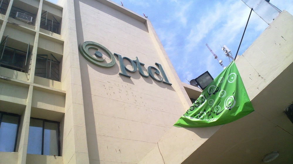 Government is Trying to Clear PTCL’s $800 Million From Etisalat