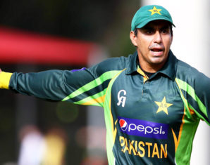 Nasir Jamshed While Playing
