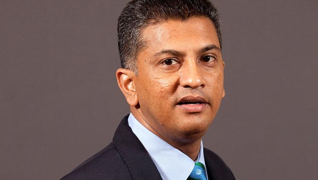 Roshan Mahanama in Black suit