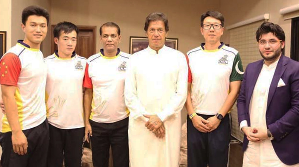 Imran Khan with Chinese Players