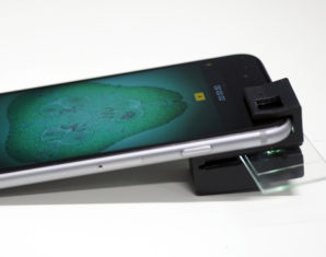 smartphone microscope clip-on