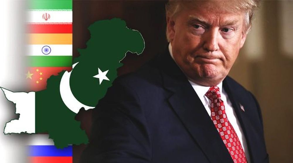 trump and pakistan flag