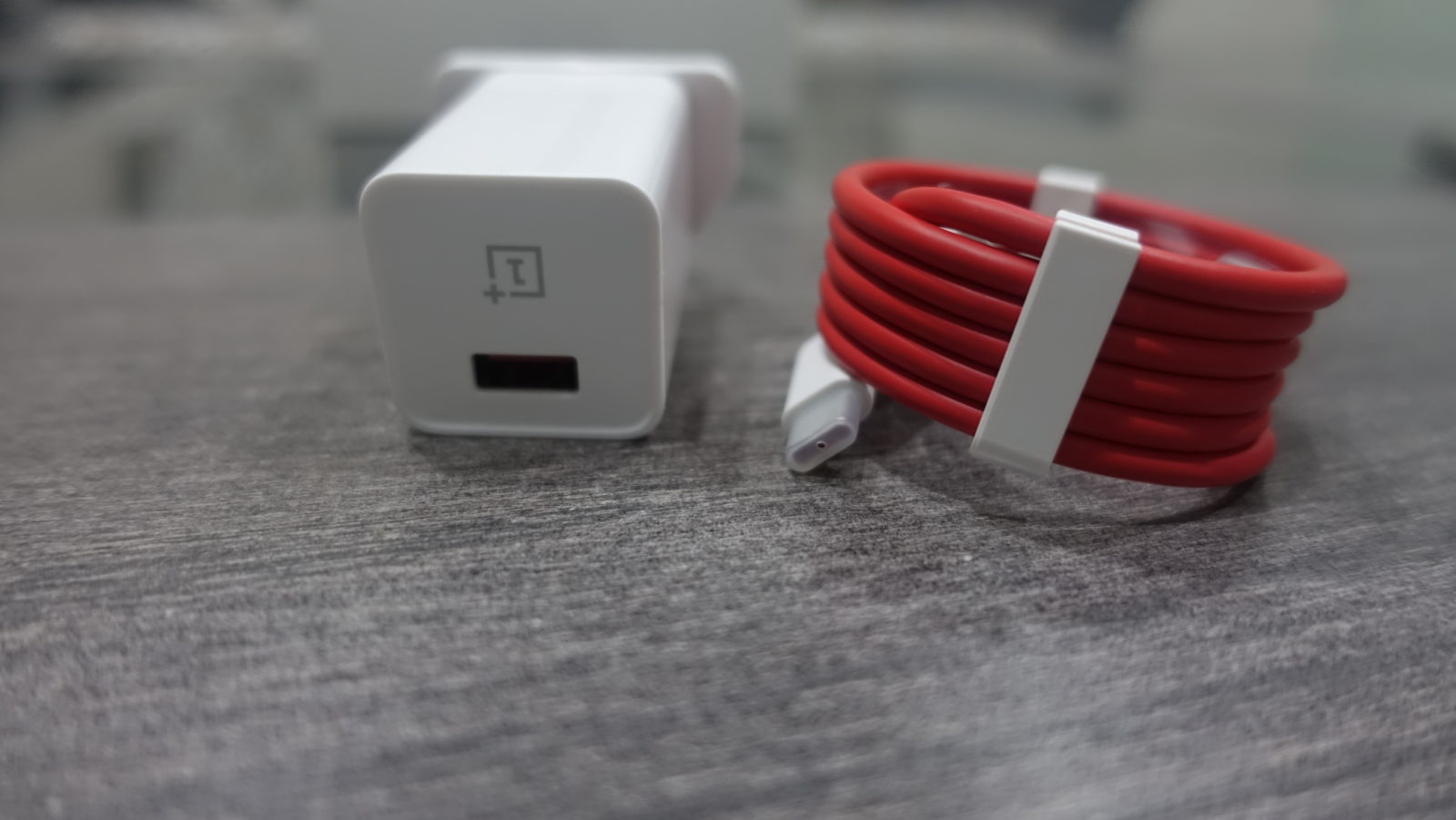 Oneplus 5T charger and data cable