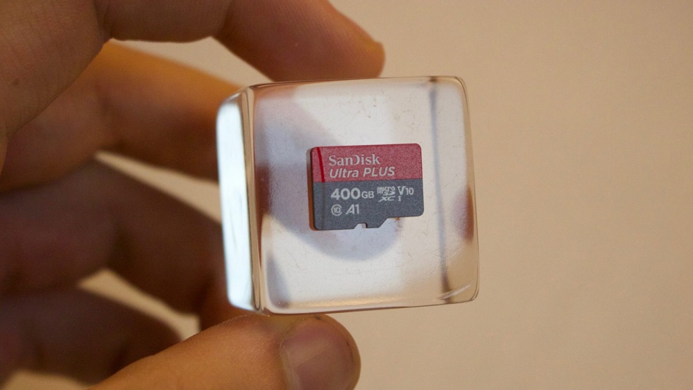 SanDisk’s 400GB MicroSD Card is Built for 4K HDR Video Recording
