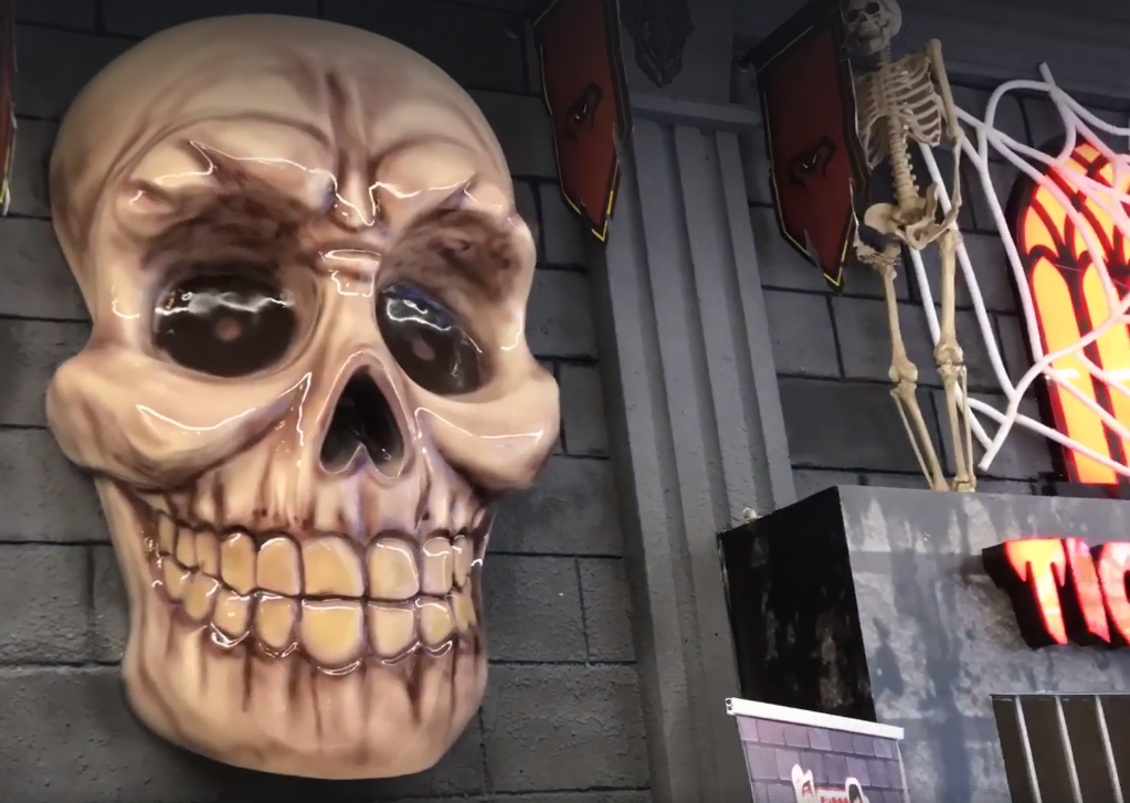 Skull Horror House