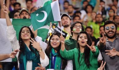 Here's How You Can Buy PSL Tickets for Sharjah & Abu Dhabi Matches Online | propakistani.pk