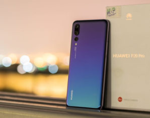 Blue Huawei P20 Pro with box