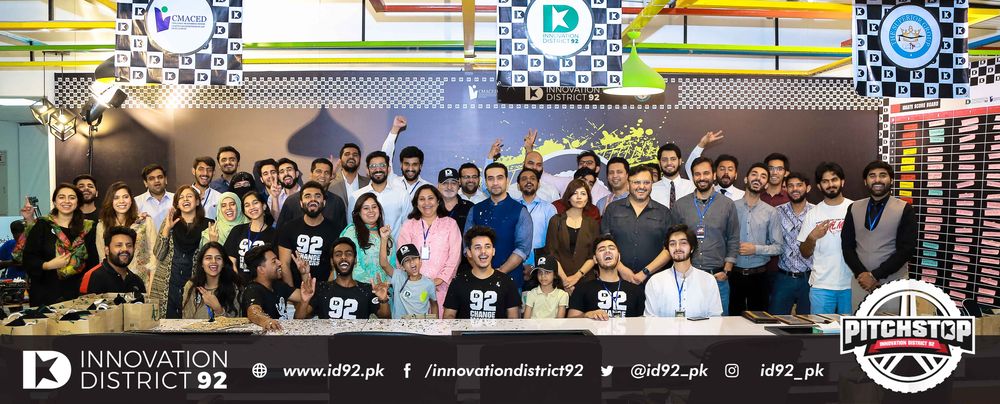 Innovation District 92 With Selected Starups Group Photo