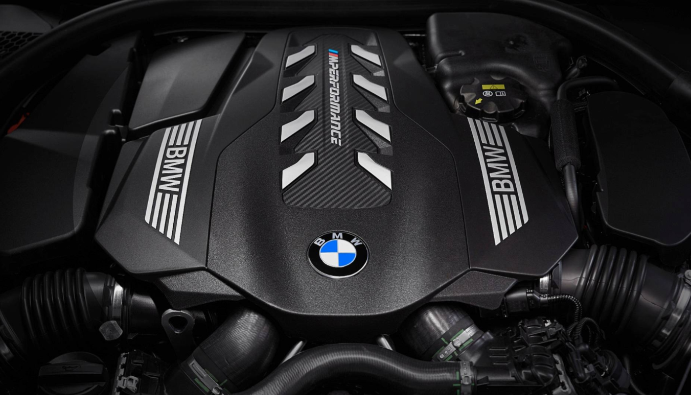 BMW Iconic 8 Series Coupe Engine