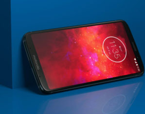 Bezelless Moto Z3