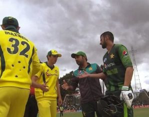 Glenn Maxwell sarfaraz