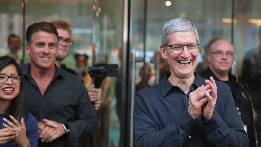 Apple Becomes the First Ever Company to Hit $1 Trillion Market Cap