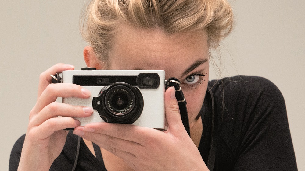 PIXII Goes Retro with Its Newest Point and Shoot Camera