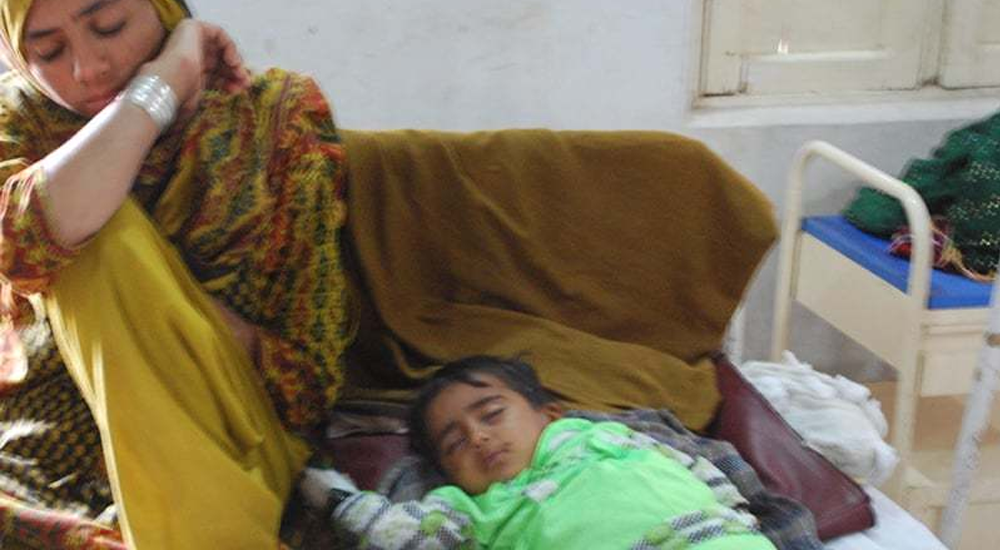 PM Imran Khan Takes Notice of Infants/children Deaths in Thar | propakistani.pk