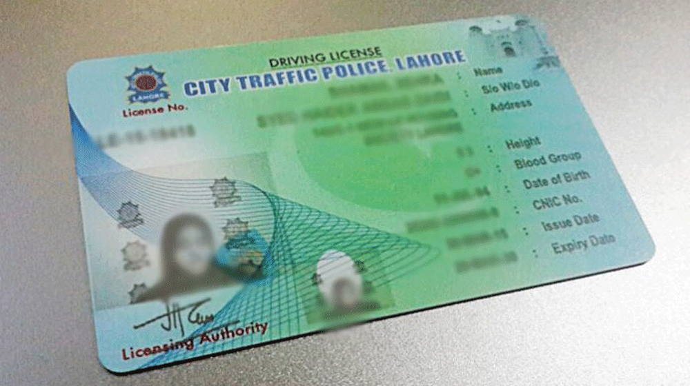 Lahore Police to Put Hefty Fines on Drivers Without License | propakistani.pk