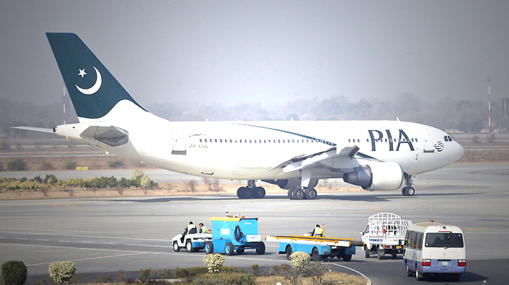 PIA Flight Attendant Offloaded for Being Drunk on Duty | propakistani.pk