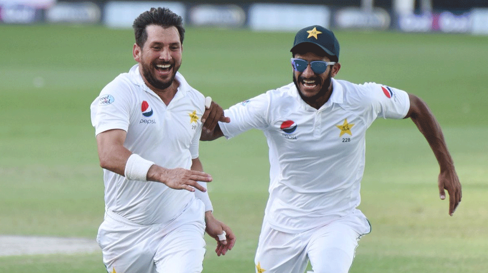 Shane Warne Congratulates Yasir Shah over Match-Winning Performance | propakistani.pk