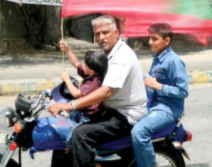 Bikers Barred from Traveling on Peshawar Road without Helmets