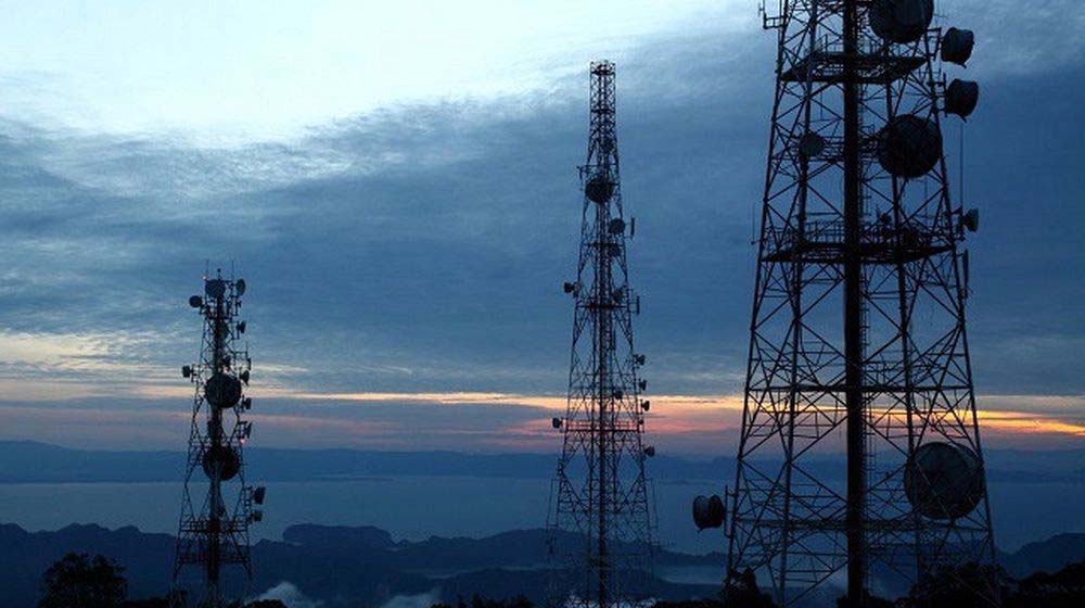 Govt Still Hasn’t Decided on Telcos’ License Renewals & Sale of Additional Spectrum