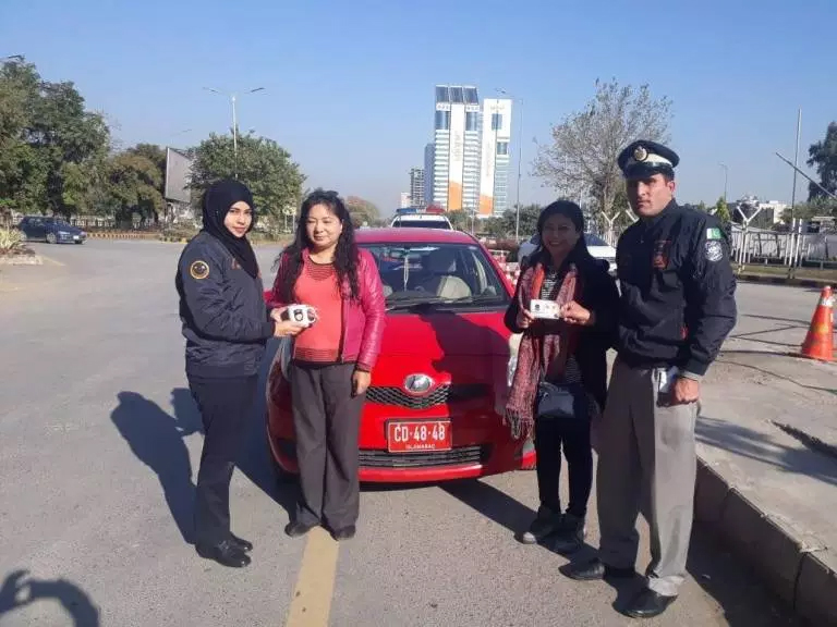 Islamabad Police Starts Interesting Initiative to Appreciate Good Drivers