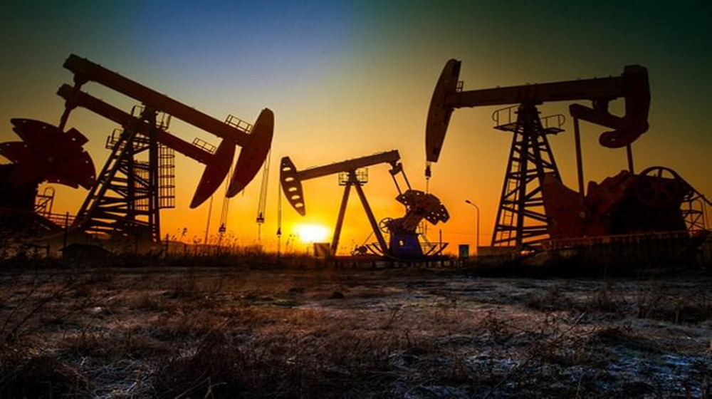 Pakistan’s Oil and Gas Production Declines in FY22