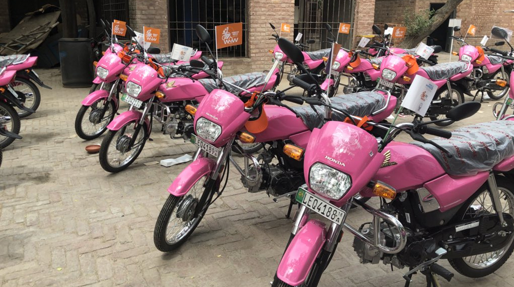 Punjab Govt. to Give Scooties, Bikes to Female Students on Easy Installments