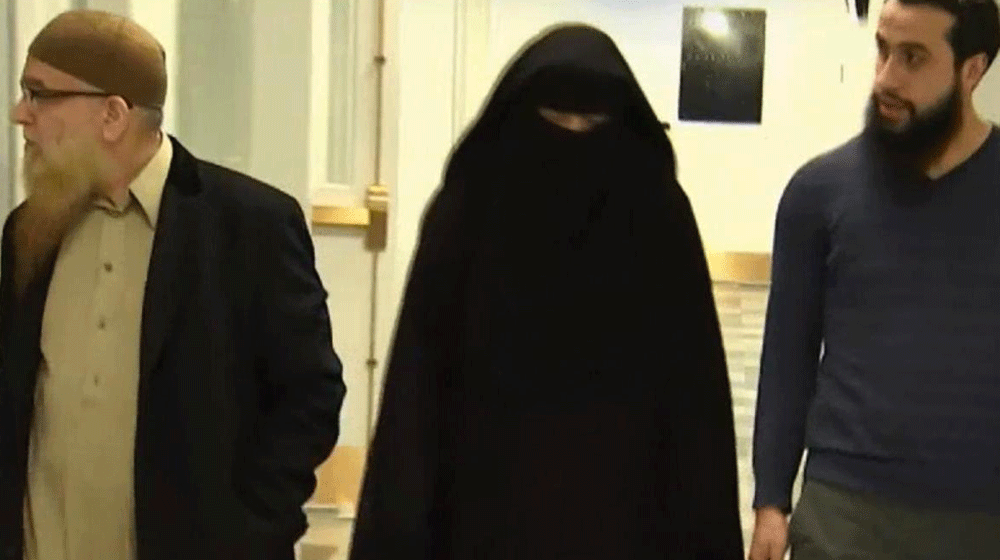 Muslim Family in US Stopped from Seeing the Newborn Because 'They  Looked Scary' | propakistani.pk