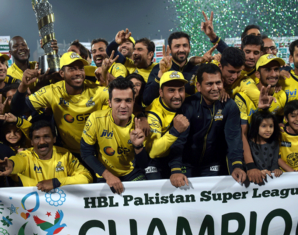 Peshawar Zalmi Showered Players with Mega Cash Prizes in PSL 2 | propakistani.pk