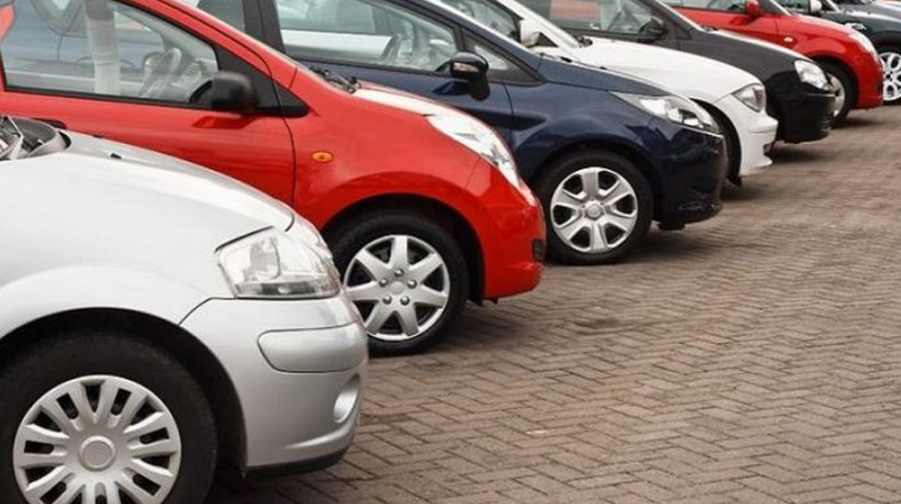Govt. to Cancel Registration of Car Dealers Charging ‘Own Money’