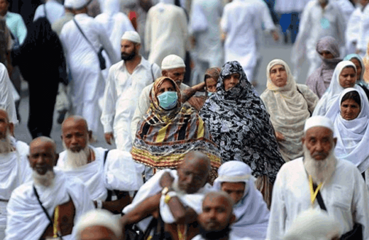 Govt Decides to Send 10000 Old Citizens for Hajj Without Lucky Draw | propakistani.pk