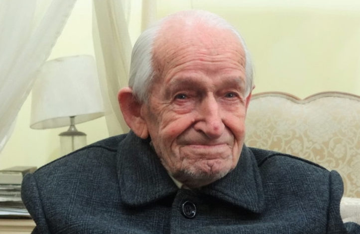 Teacher of Imran Khan, CH. Nisar, and others, Geoffrey Langlands dies