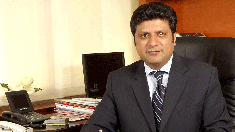 Ex-NADRA Chairman Named Among Top 100 Digital Influencers | propakistani.pk