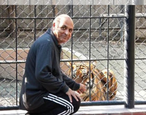 This Man in Lahore has Built a Zoo in Home