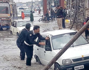 Peshawar BRT Design Lacks Drainage System