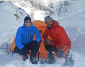 Pakistan Army Searching for British & Italian Climbers 'Killer Mountain' | propakistani.pk