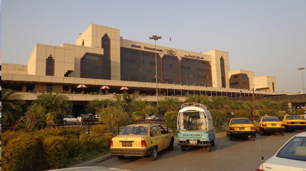 مطار كراتشي