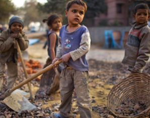 Pakistanis Living in Modern Slavery