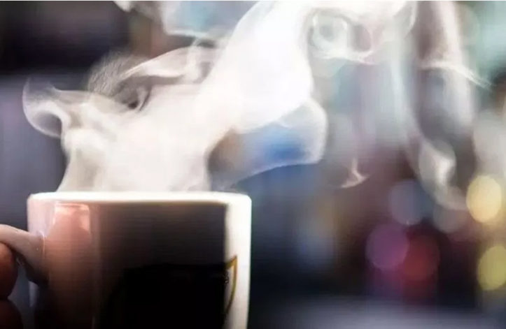 Drinking Hot Tea Doubles Risk of Cancer: Study