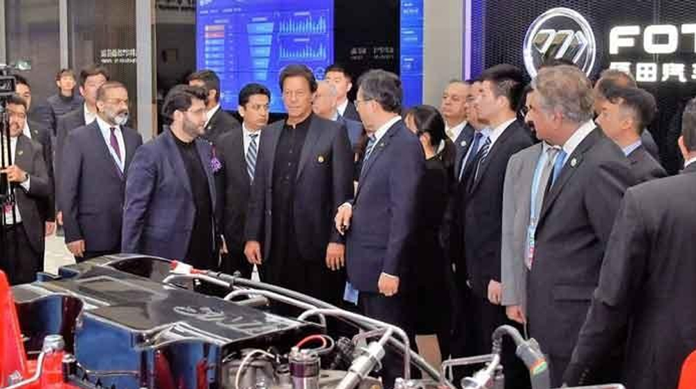 PM Imran Khan Visits FOTON Motors Headquarters
