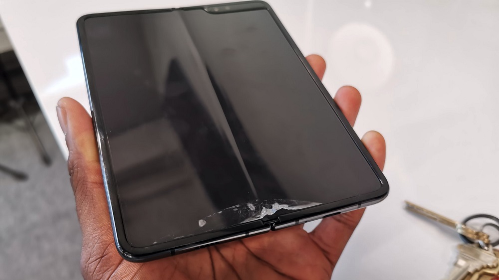 Samsung Responds to Reports of Faulty Galaxy Fold Displays