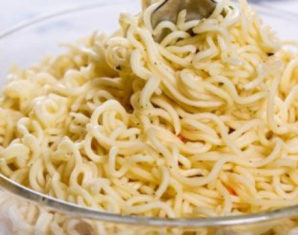 KP Food Authority Seizes Noodles Containing Chinese Salt