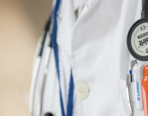 Pakistani Doctors Top the List of Banned Practitioners in the UK | propakistani.pk
