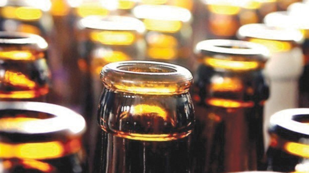 Sindh Bans Glass-Bottled Soft Drinks in Schools After Death of Student